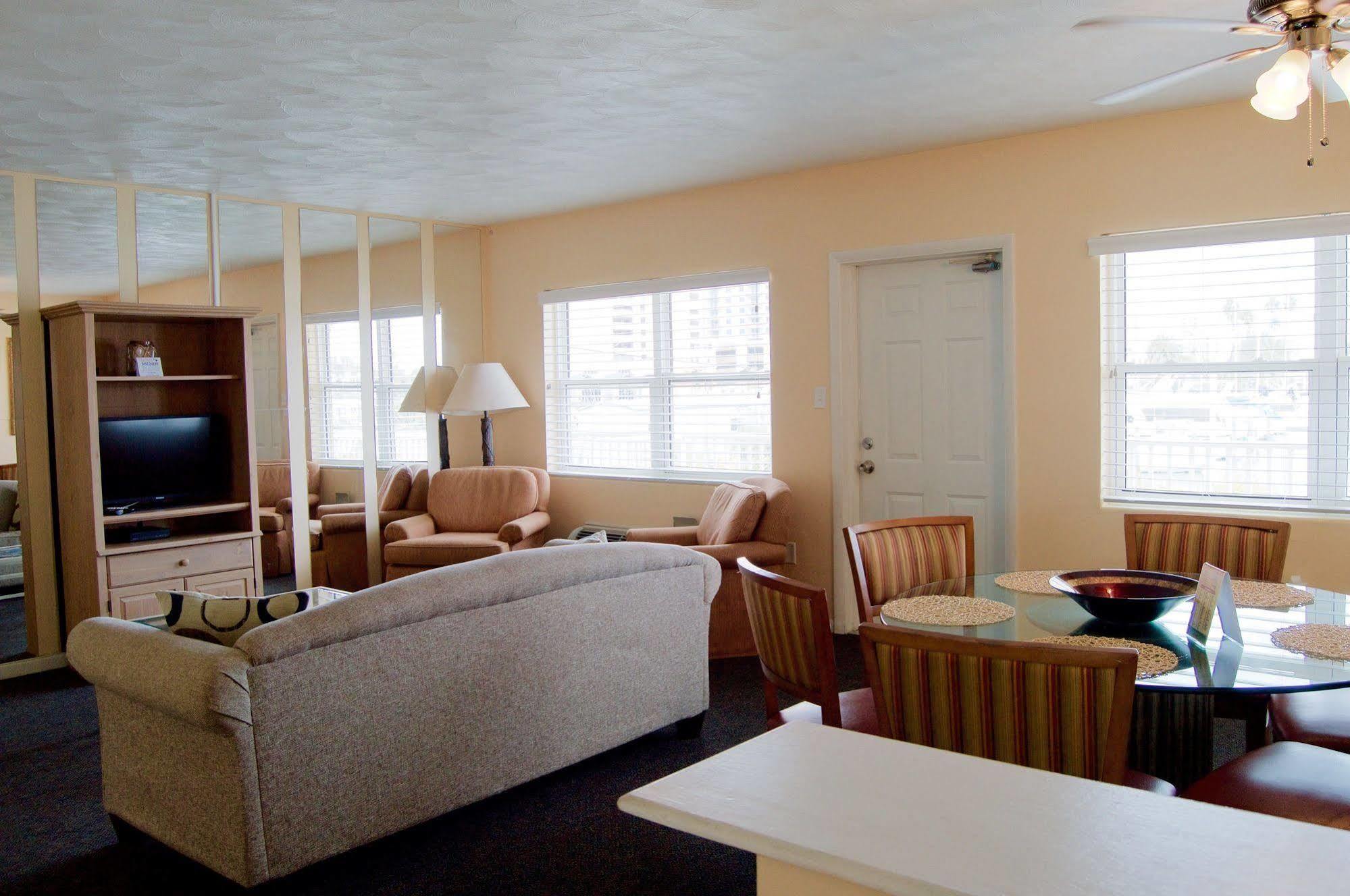 The Costal Hotel Clearwater Extérieur photo