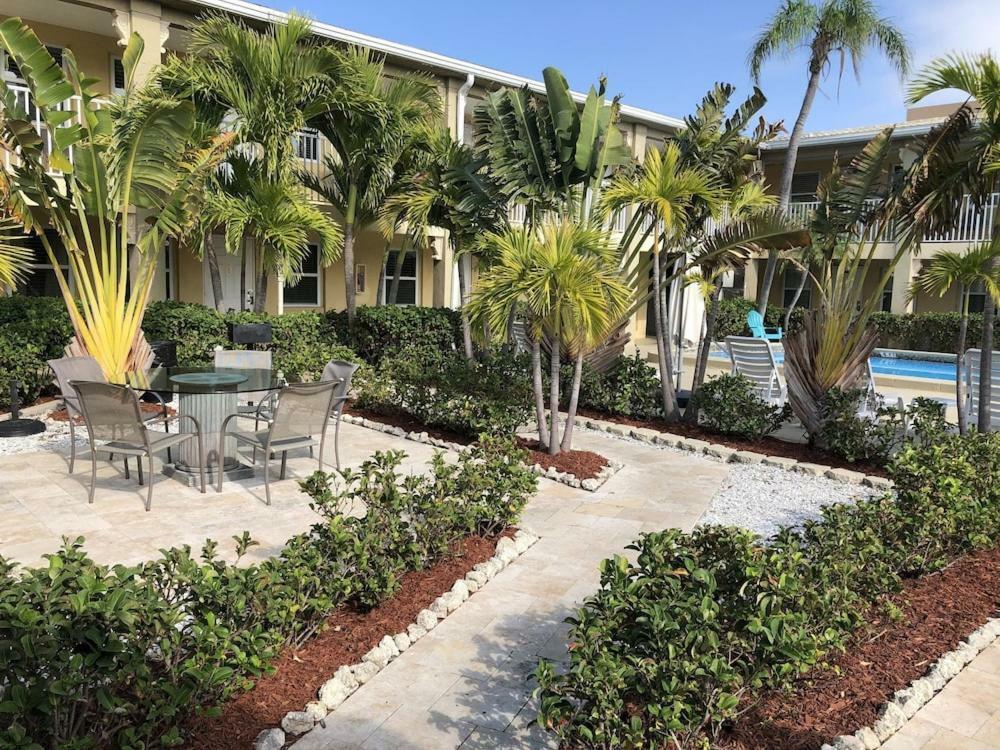 The Costal Hotel Clearwater Extérieur photo